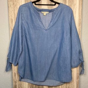 MICHAEL Michael Kors Long Sleeve V-Neck - Size Large